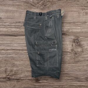 VINTAGE NESI AG | MENS LIKE NEW ADJ WAIST CARGO JEANS SMALL